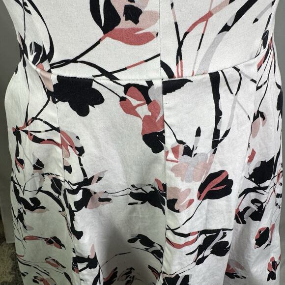 White House Black Market Cotton Floral Print Fit and Flare Dress Size 0 - Picture 2 of 7